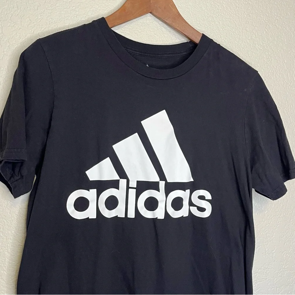 Adidas Black and White Logo T-Shirt Men's Medium